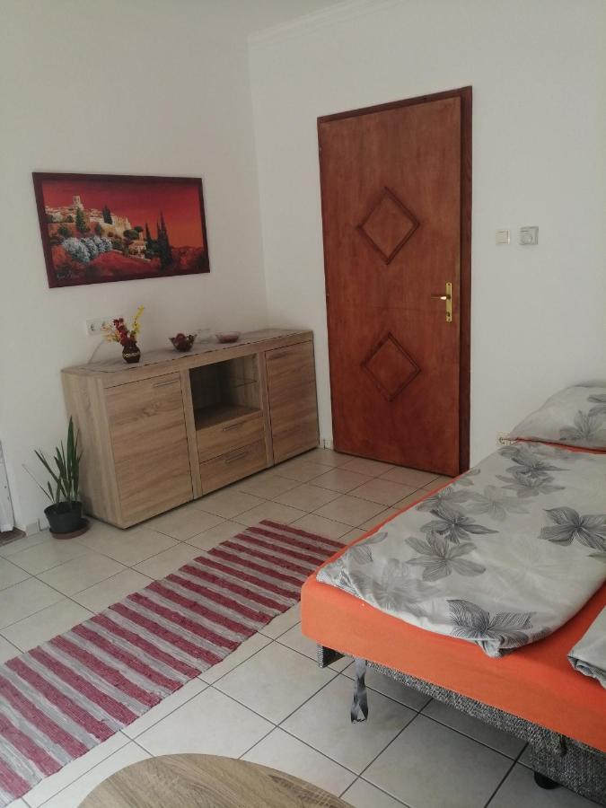 Apartman Pavai Hajdúszoboszló Eksteriør bilde