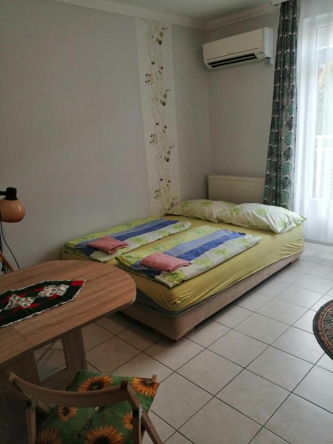 Apartman Pavai Hajdúszoboszló Eksteriør bilde